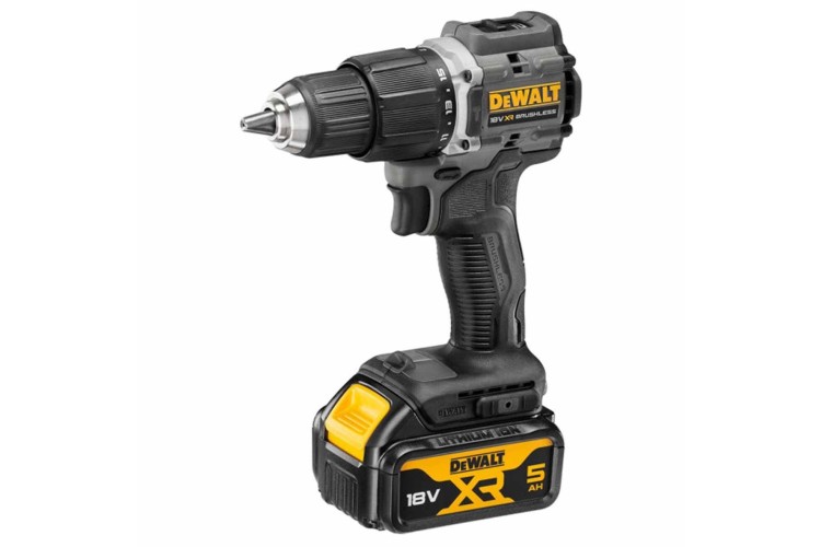 DCD100P2T 100 Year Combi Drill 18V 2 x 5.0Ah Li-ion